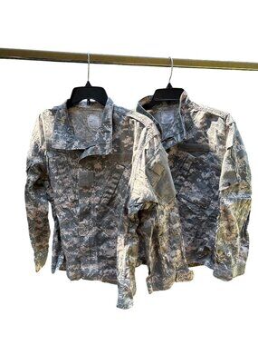 Army Combat Uniform Coat Medium X-Short Digital Camo Lot of 2